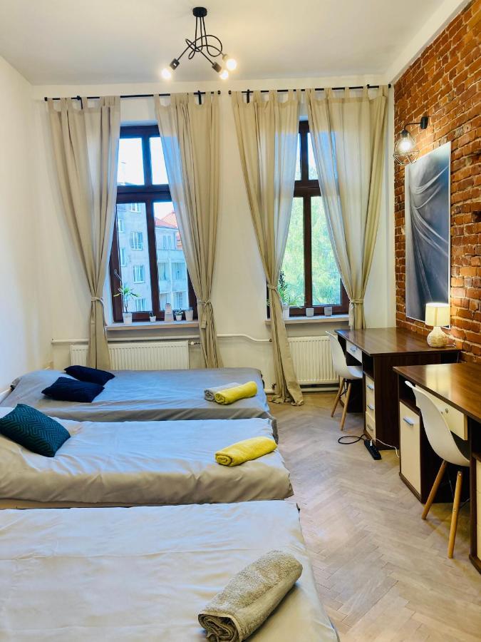 Smart Hostel Olsztyn Allenstein Exterior foto
